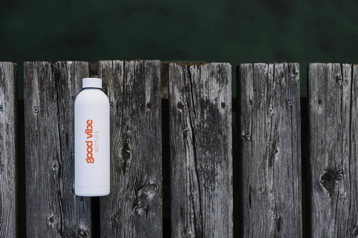 Stainless steel bottle